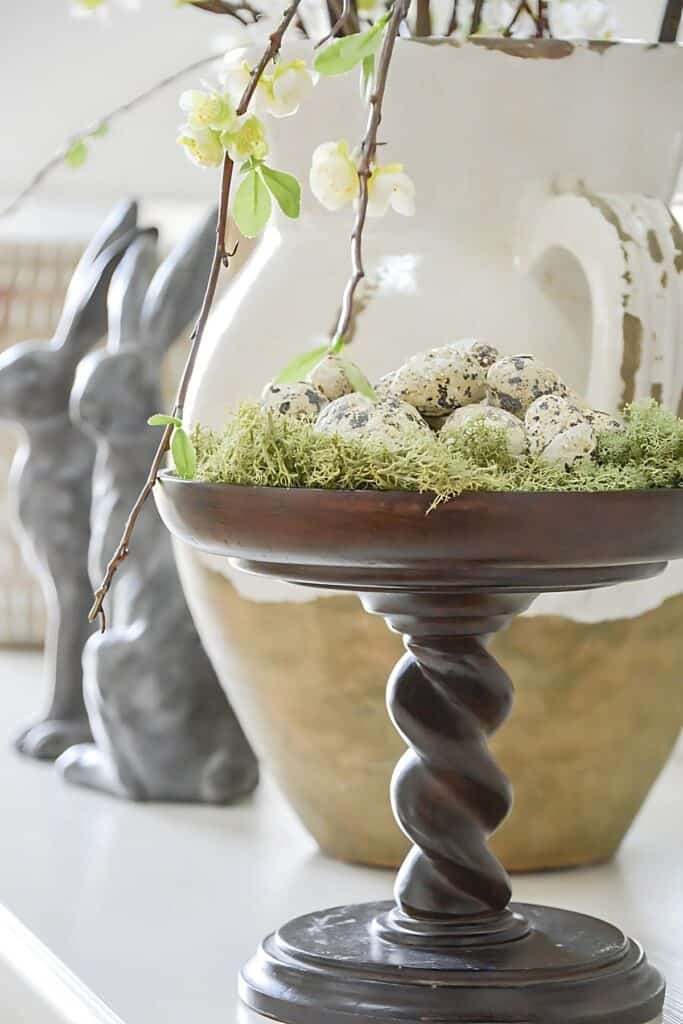 Easter decorations hero 683x1024 1 Easter decorations hero 683x1024 1