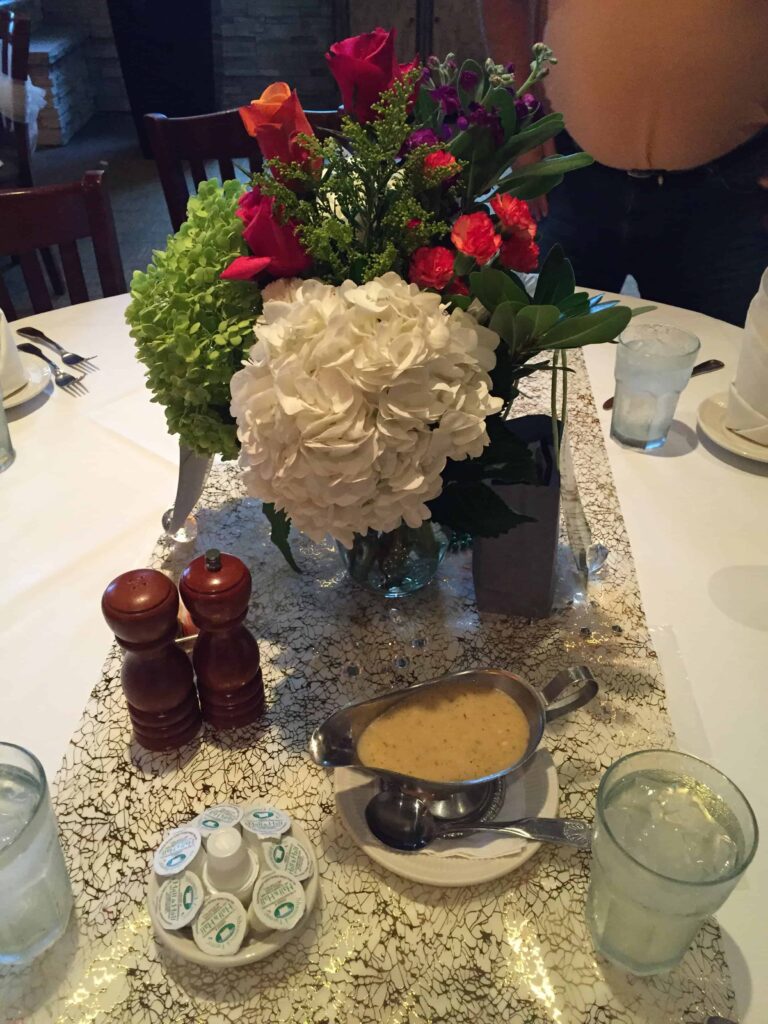 close up flowers vase min 1 close up flowers vase min 1