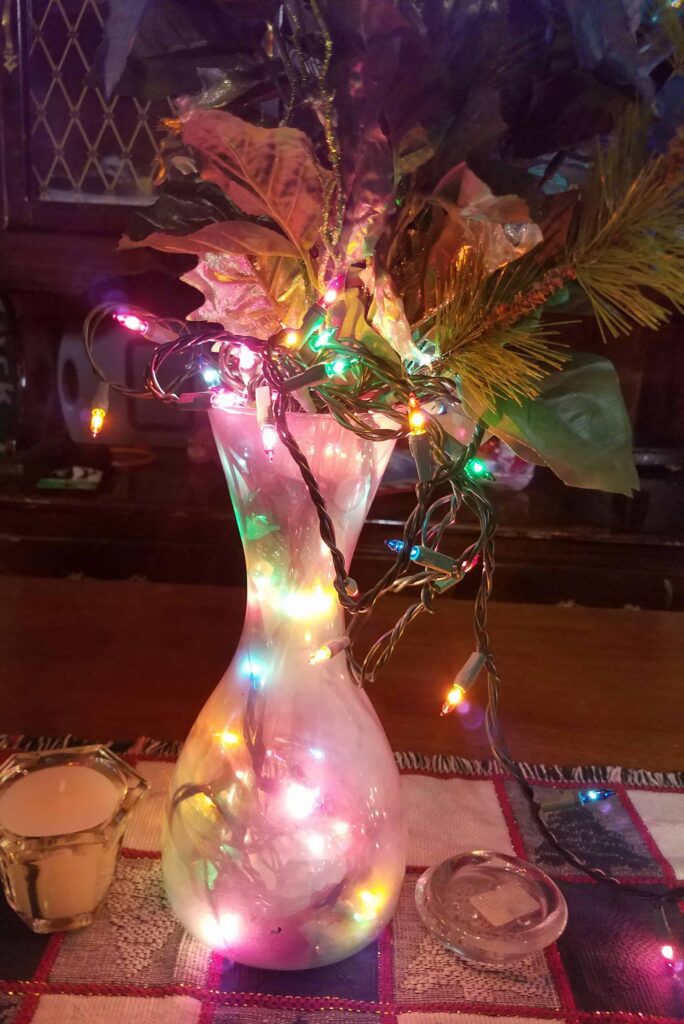 close up illuminated christmas tree night min 1 close up illuminated christmas tree night min 1