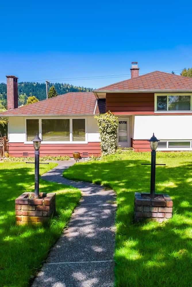 solar lights edging 1